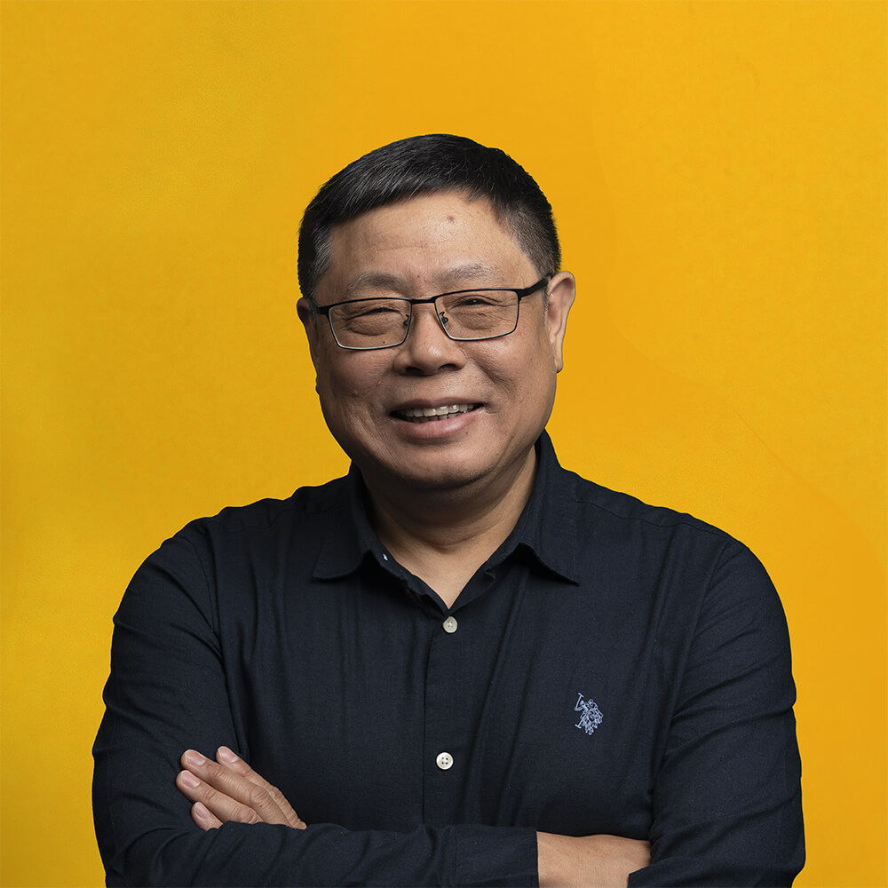 Yang Chen headshot