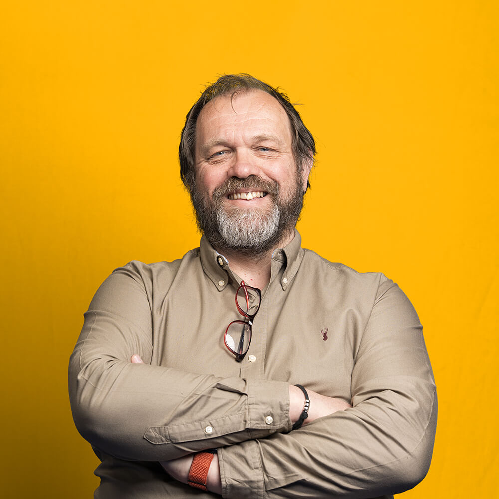 Simon Beaven headshot